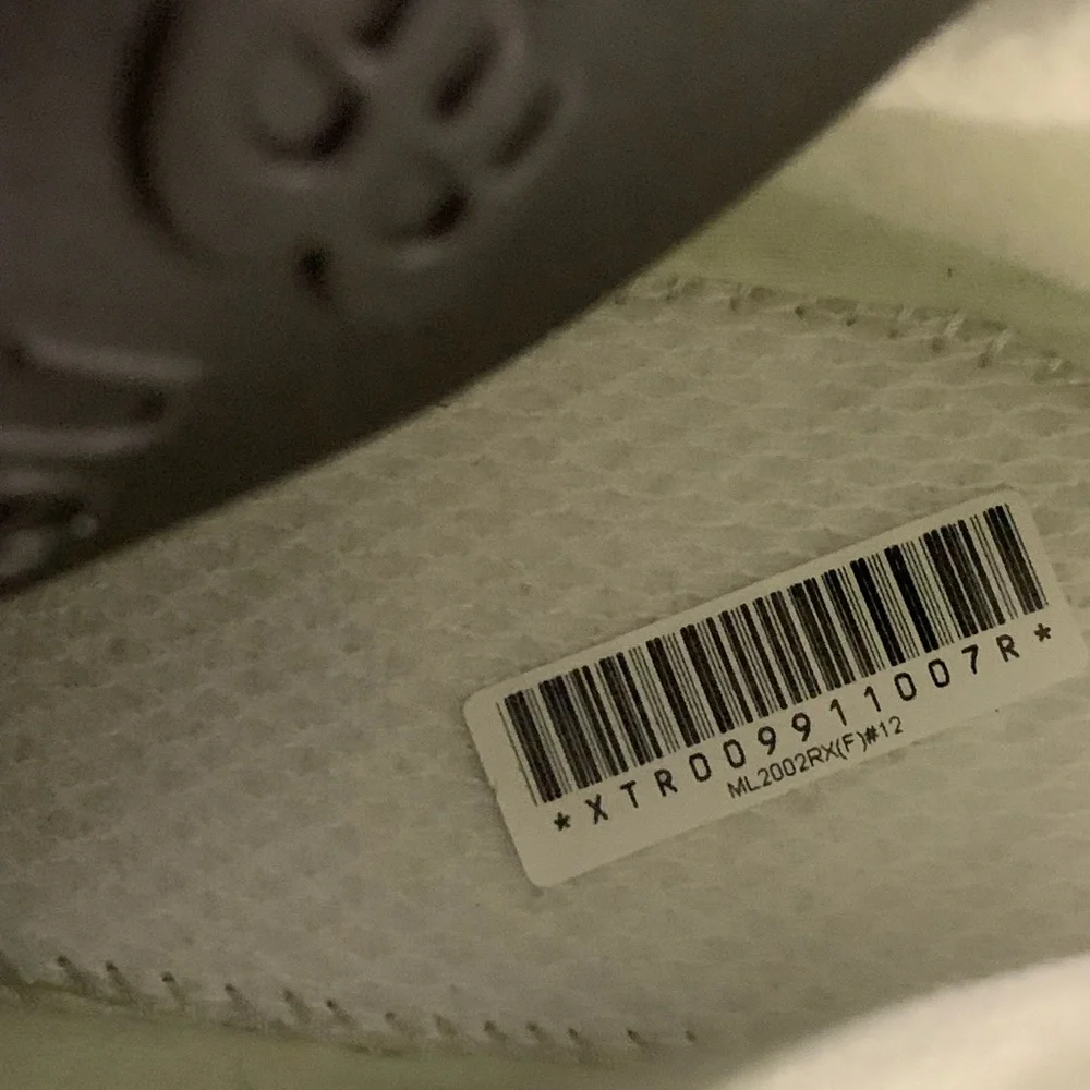 New Balance Mens Size 12 Randomevent Unik 2002R - Picture 8 of 10